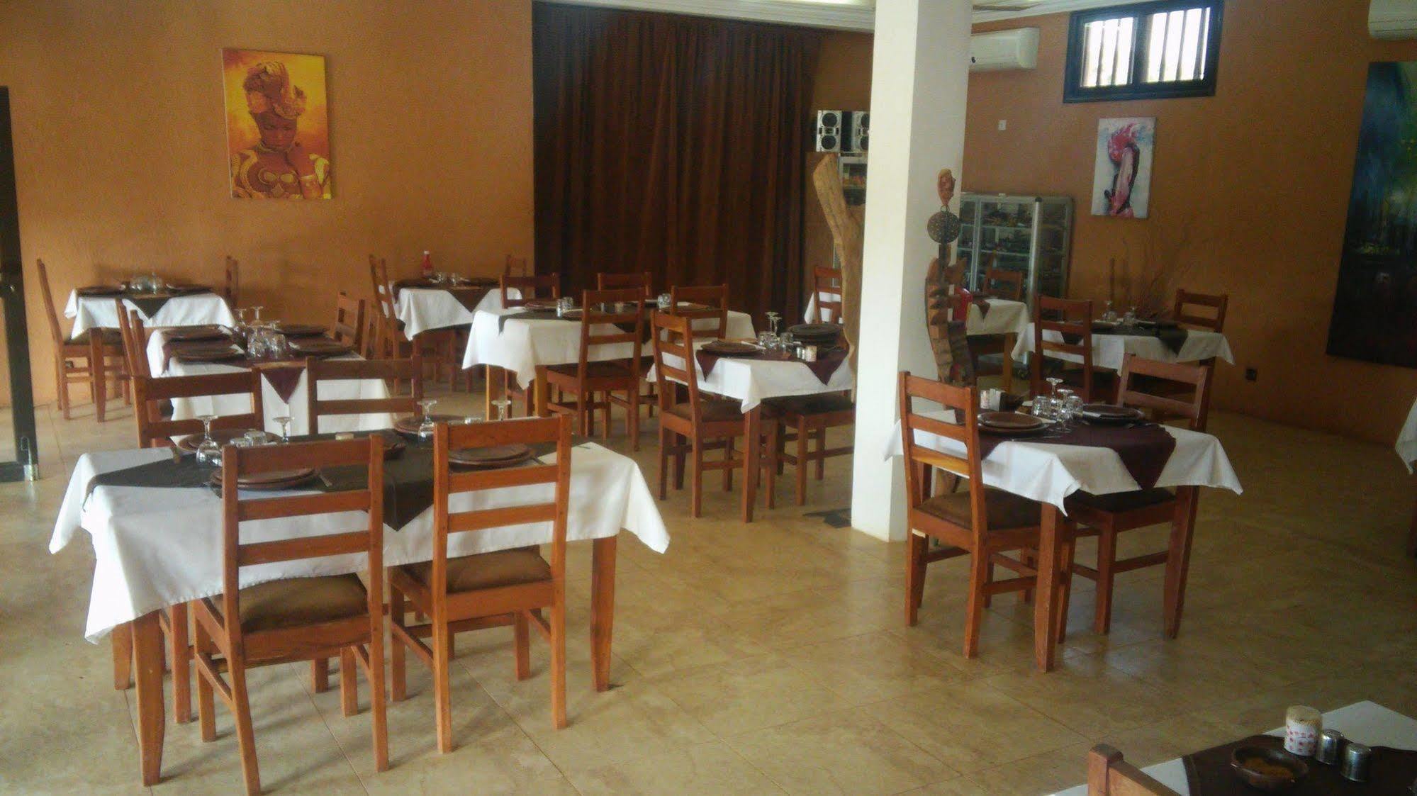 Le Grand Calao Ouagadougou Exterior foto